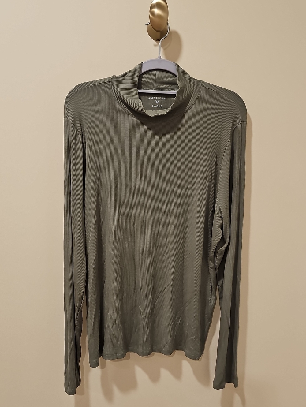 American Eagle Outfitters Olive Green Turtleneck Sweater; EUC; XXL